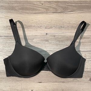 Black GAP Women's Body Push Up Padded Bra in Size 34D